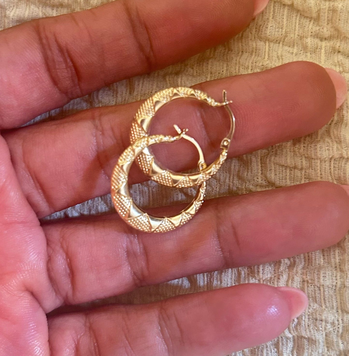 10k Yellow Gold Hoop Earrings