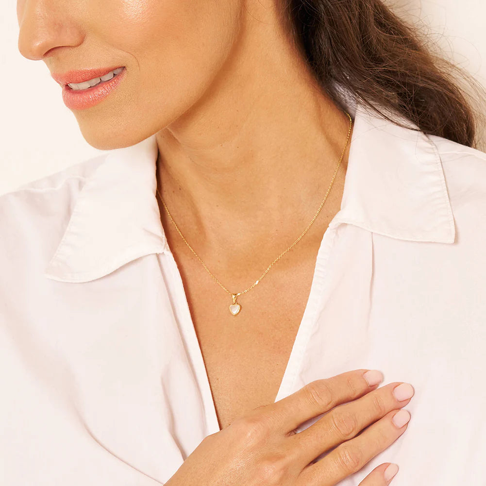 14k Mother of Pearl Heart Women's Necklace 16" to 18"